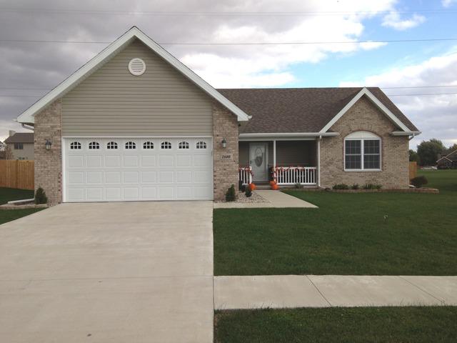 1600 Eagle Bluff Dr., Bourbonnais, IL 60914