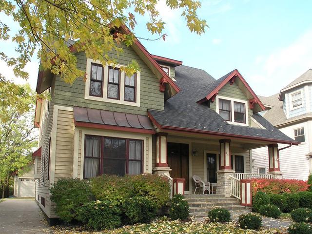 28 N Spring Ave., La Grange, IL 60525