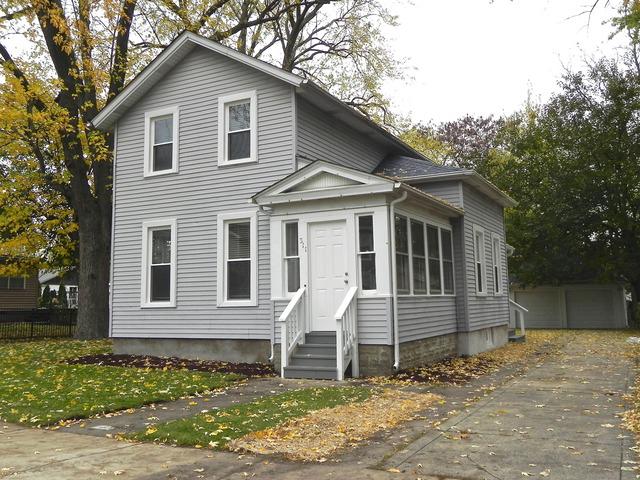 311 Jackson St., Aurora, IL 60505