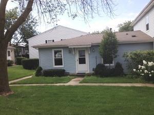 316 Creekside Dr., Vernon Hills, IL 60061