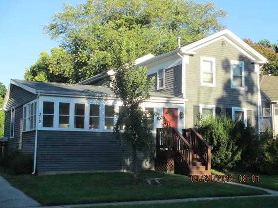 312 N Fifth St., Geneva, IL 60134