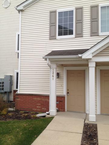124 Bertram Dr. #I, Yorkville, IL 60560