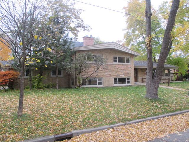 4050 Emerson St., Skokie, IL 60076