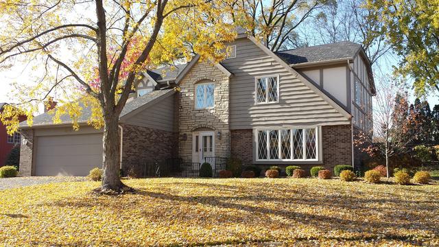 8112 Woodcreek Ct., Downers Grove, IL 60516