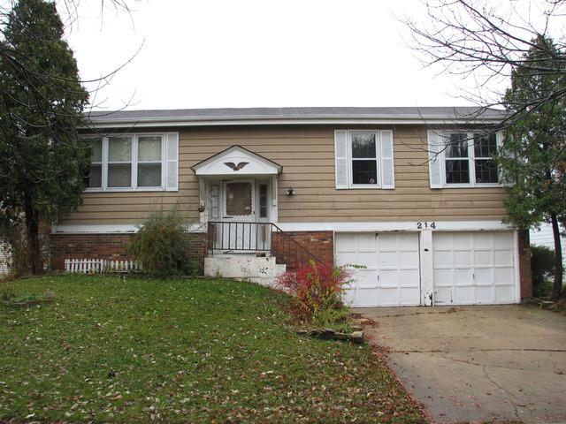214 Windsor Dr., Bolingbrook, IL 60440