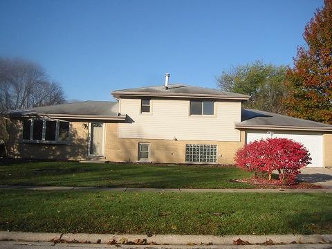 8506 Walnut St., Orland Park, IL 60462