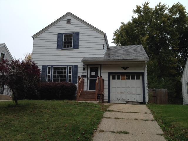 2019 E Gate Pkwy., Rockford, IL 61108