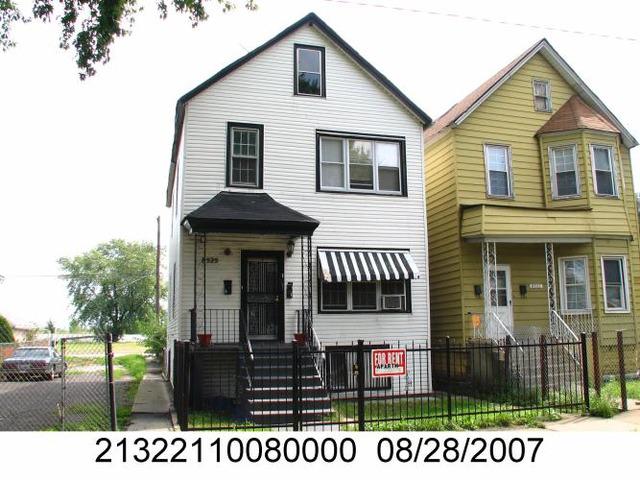 8525 S Mackinaw Ave., Chicago, IL 60617