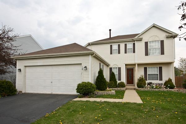 18 Truman Ln., Streamwood, IL 60107