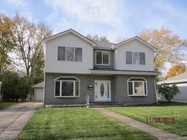 206 N School St., Mount Prospect, IL 60056