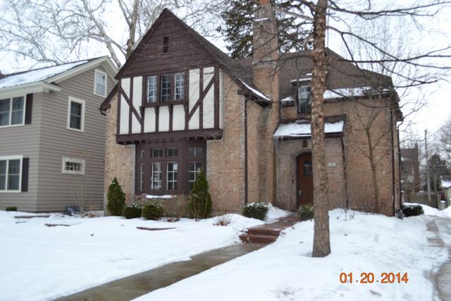 165 Legrande Blvd., Aurora, IL 60506