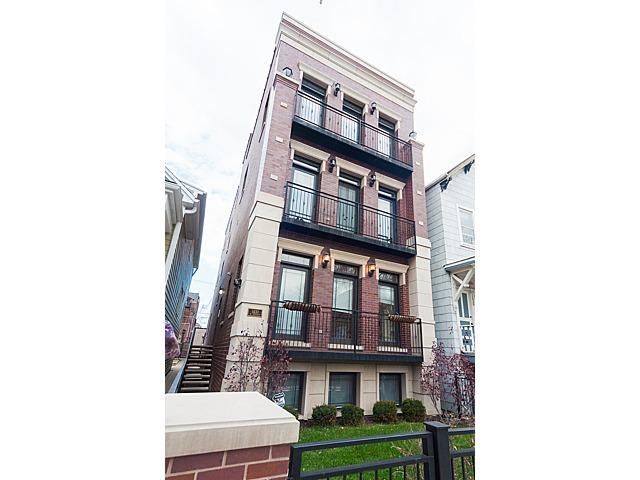 1430 W Diversey Pl. #1, Chicago, IL 60614
