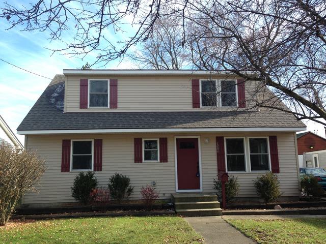 1006 N 14th St., Dekalb, IL 60115