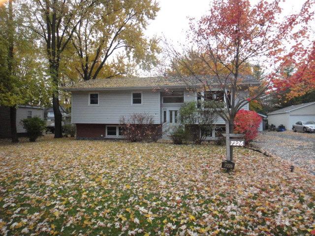 7226 Poplar Ln., Darien, IL 60561