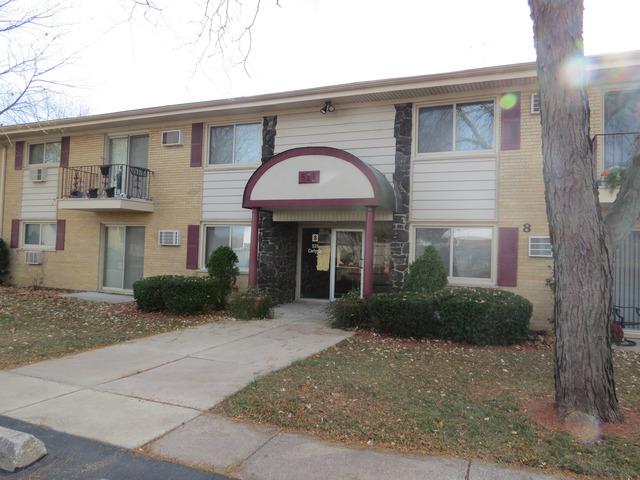 531 Carlysle Dr. #1, Clarendon Hills, IL 60514