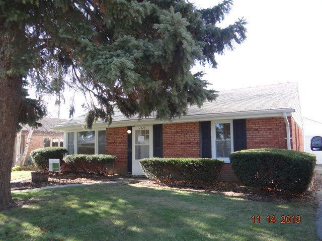 2628 Calwagner St., Franklin Park, IL 60131