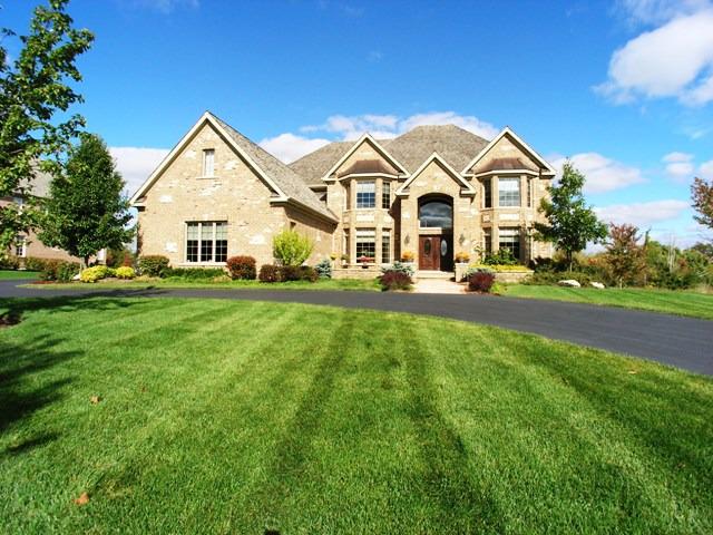 162 Cardinal Dr., Hawthorn Woods, IL 60047