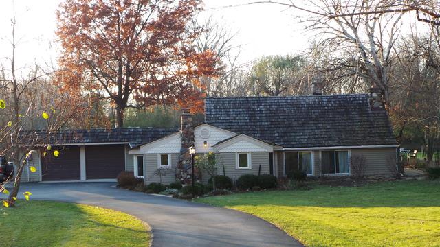 6N332 Keeney Rd., Keeneyville, IL 60172