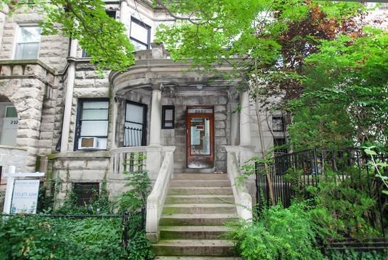 2226 N Seminary, Chicago, IL 60614