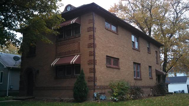 901-903 17th St., Rockford, IL 61104