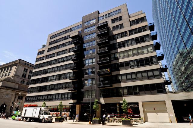 130 S Canal St. #606, Chicago, IL 60606