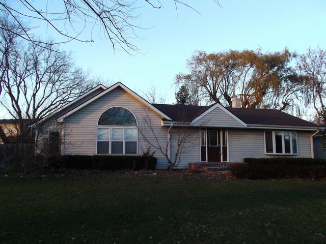 19478 W Weich Rd., Mundelein, IL 60060