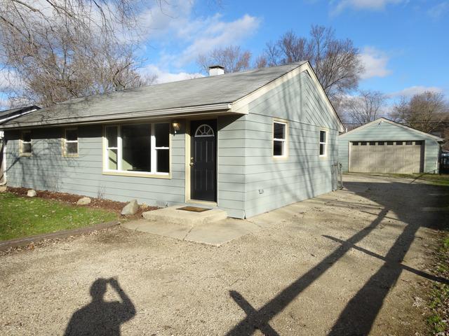 109 Georgine St., Crystal Lake, IL 60014