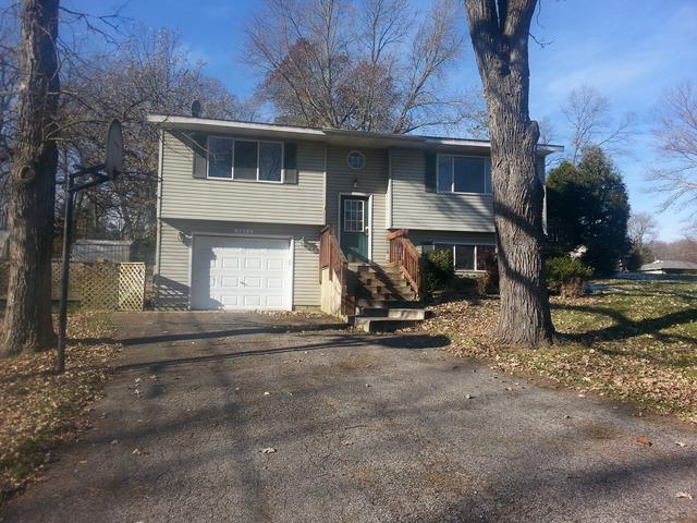 8923 Oriole Tr., Wonder Lake, IL 60097
