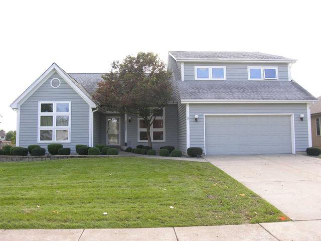 2177 Hidden Valley Dr., Naperville, IL 60565