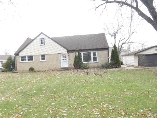 4N157 7th Ave., Addison, IL 60101