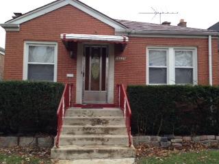 10325 S Peoria St., Chicago, IL 60643