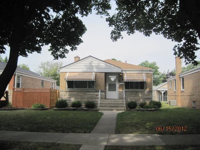 442 51st Ave., Bellwood, IL 60104