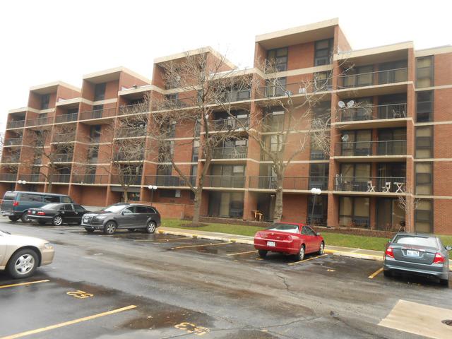 2941 S Michigan Ave. #402, Chicago, IL 60616