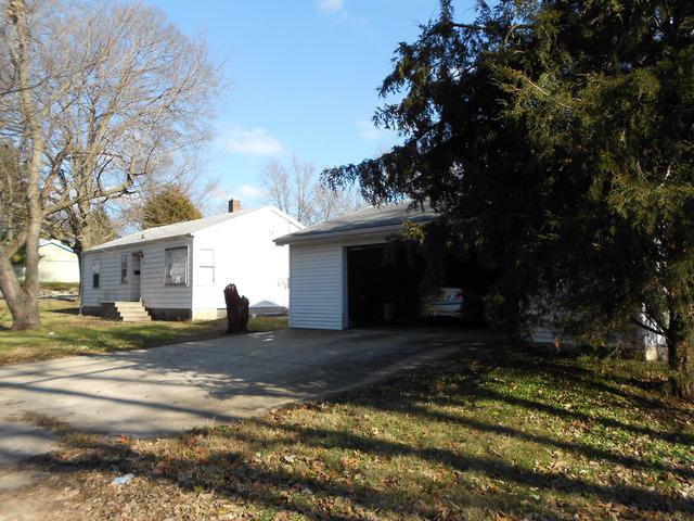 100 Barr Elms Ave., Joliet, IL 60433
