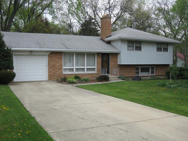 1716 N Wilmette St., Wheaton, IL 60187