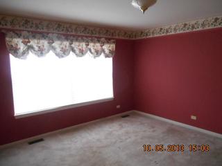 727 Savannah Ln., Crystal Lake, IL 60014