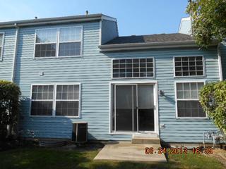 727 Savannah Ln., Crystal Lake, IL 60014