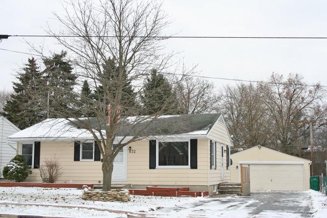 432 W Taylor St., Dekalb, IL 60115