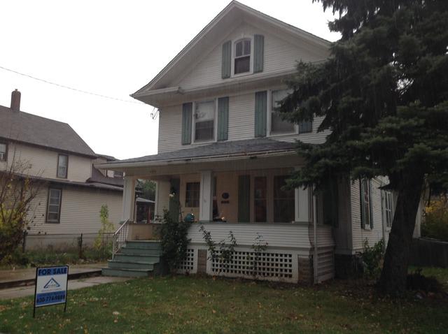 606 Jackson St., Aurora, IL 60505