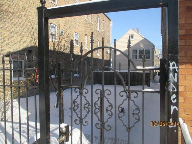 3301 S Aberdeen St., Chicago, IL 60608