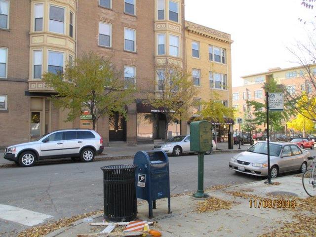 907 W School St. #3A, Chicago, IL 60657