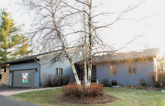 7111 W Hillside Rd., Crystal Lake, IL 60012