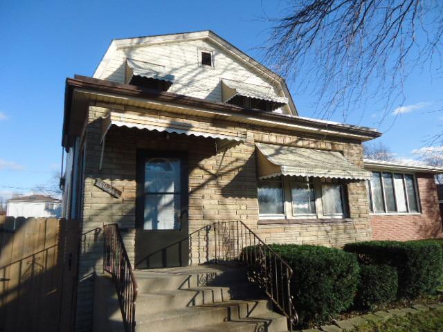 10211 S Homan Ave., Evergreen Park, IL 60805