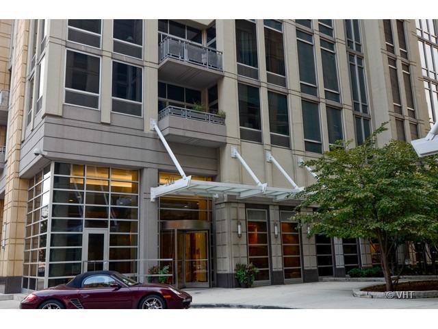 700 N Larrabee St. #1411, Chicago, IL 60610