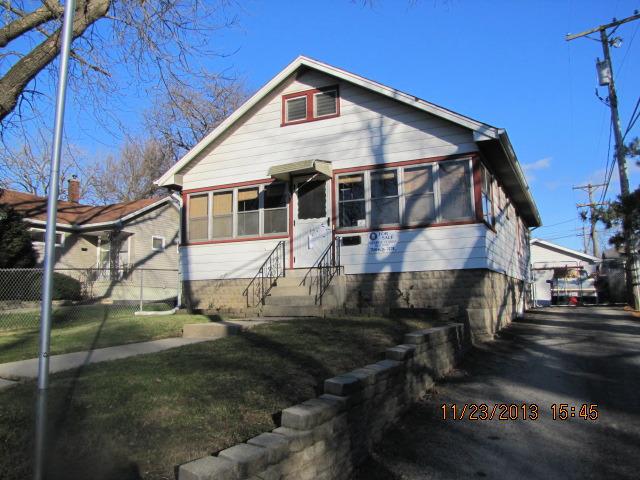12 Barr Elms Ave., Joliet, IL 60433