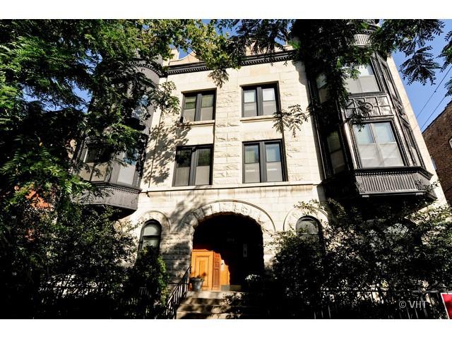 814 W Roscoe St. #1SE, Chicago, IL 60657