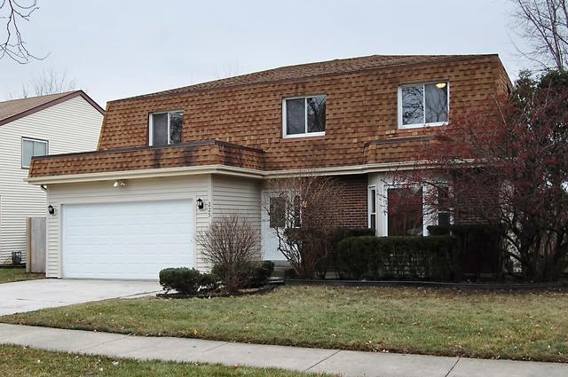 225 E Manchester Dr., Wheeling, IL 60090