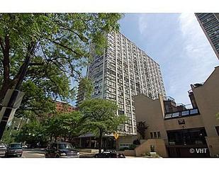 5757 N Sheridan Rd. #17A, Chicago, IL 60660