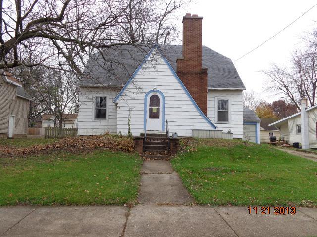 630 S 1st St., Dekalb, IL 60115