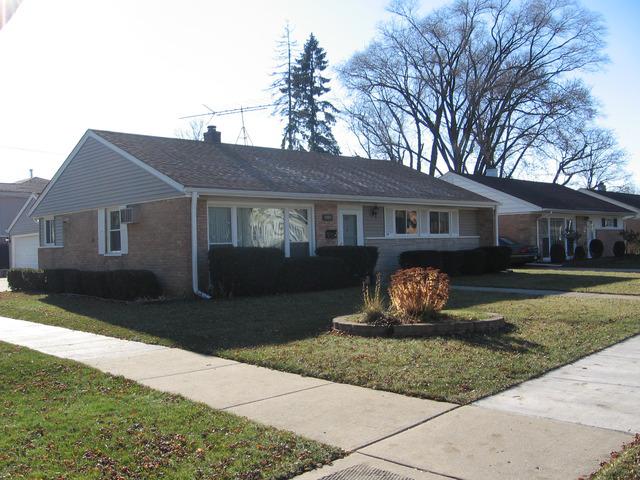 839 E Thacker St., Des Plaines, IL 60016